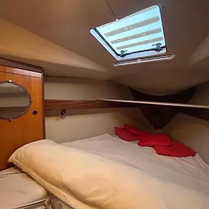  Botel Porto Antico Boat Italia