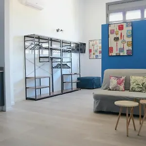 smart-and-comfy-apartment-via-repubblica-di-san-marino.italymilanhotels.net/